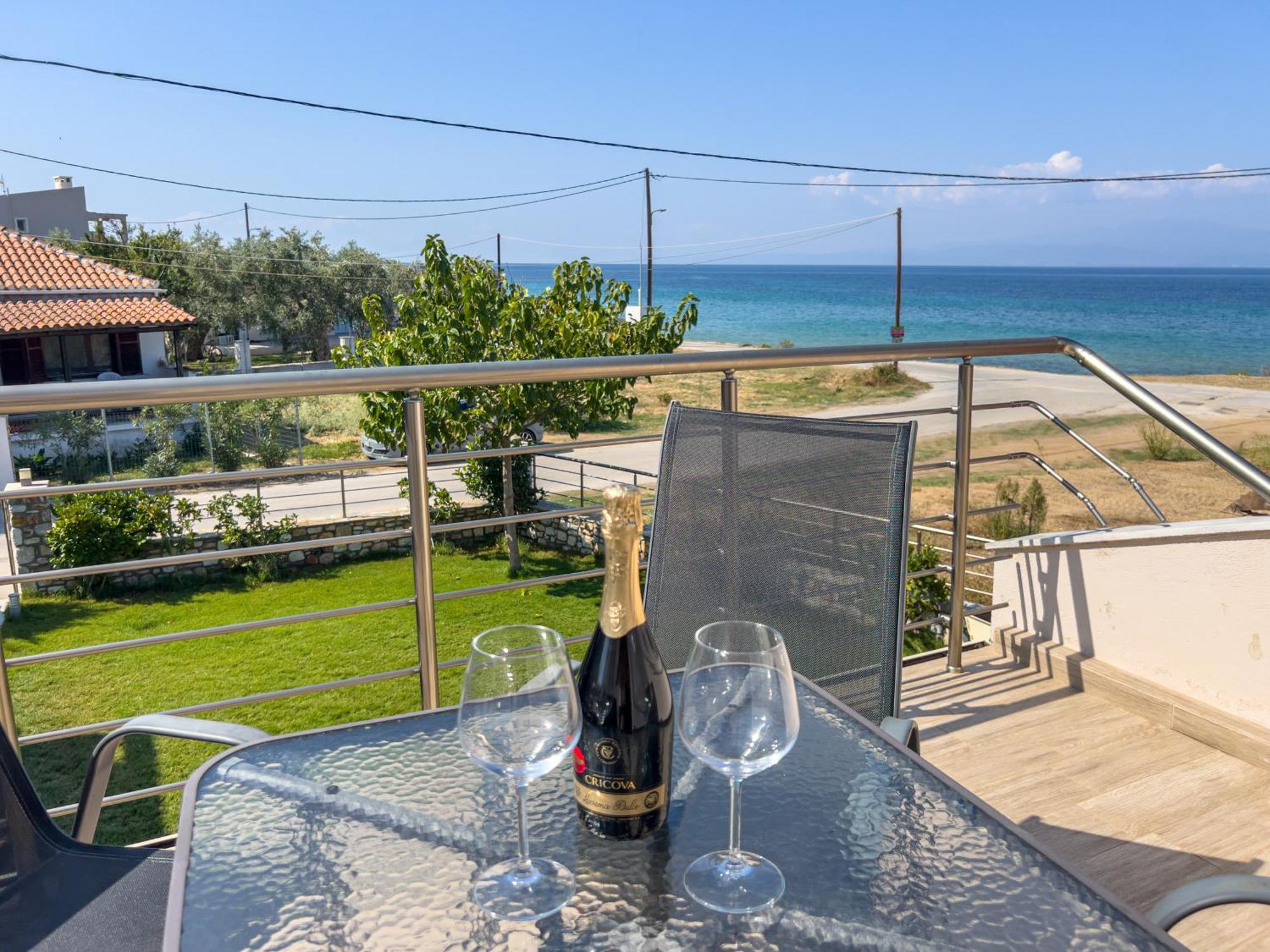 Yalos Beach Maisonettes Skala Sotiros Exterior foto